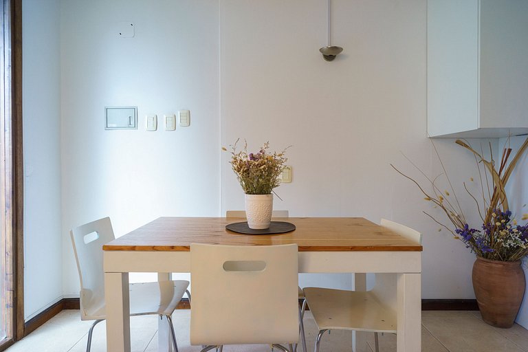 Patio, a pasos de Plaza Independencia y Peatonal