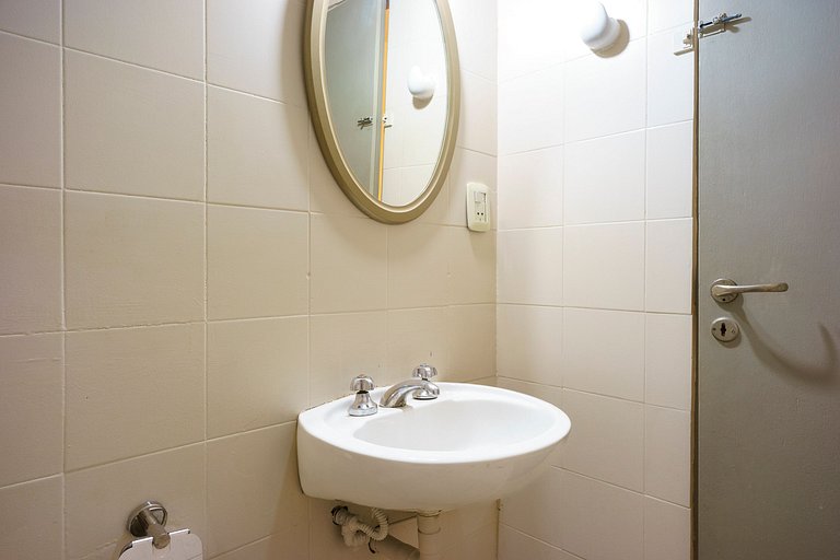 Patio, a pasos de Plaza Independencia y Peatonal