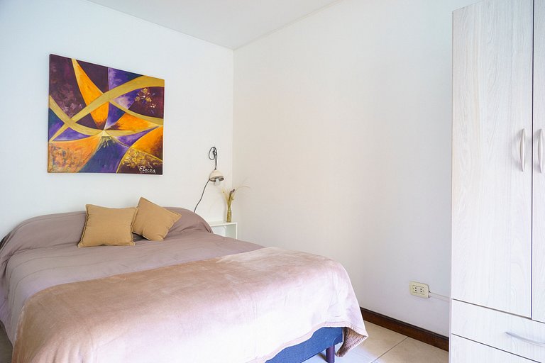 Patio, a pasos de Plaza Independencia y Peatonal