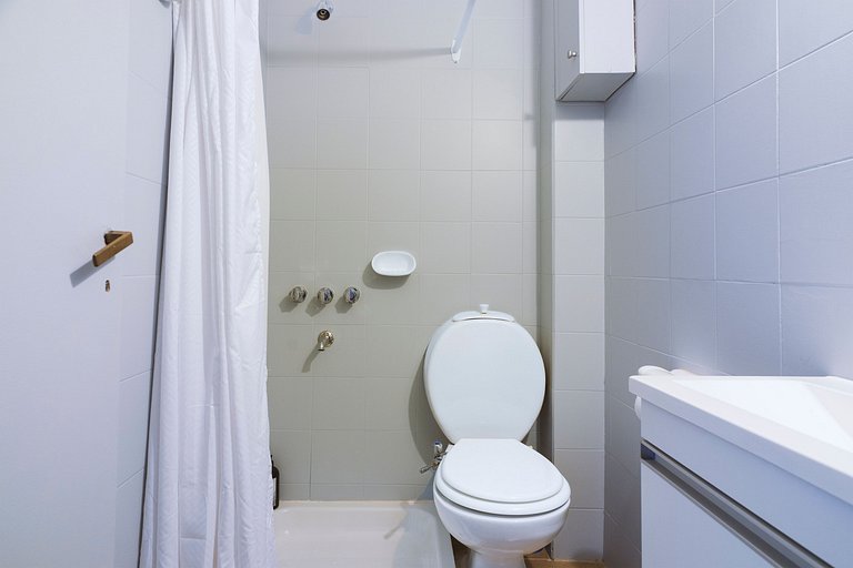 Con terraza y chulengo, central pasos de Peatonal