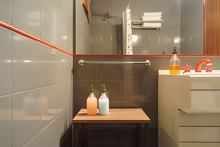 Dúplex de diseño, cochera, cerca del centro