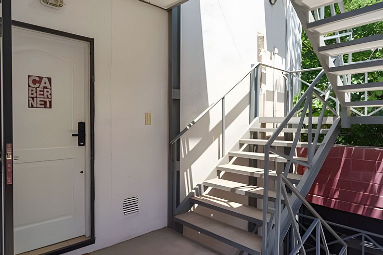 Reciclado con estilo a nuevo, excelente ubicación