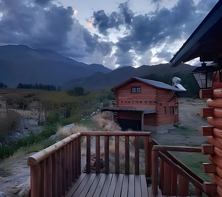 Cabaña del Arroyo, entre montañas