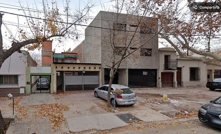 Luminoso a pasos del Parque, Arístides, centro