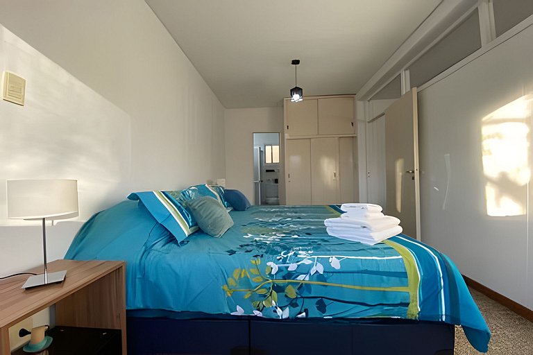 Sencillo pasos de la Arístides y Parque San Martin