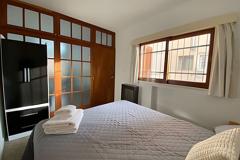 Confort, cerca de Arístides y plaza Independencia