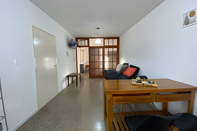 Confort, cerca de Arístides y plaza Independencia