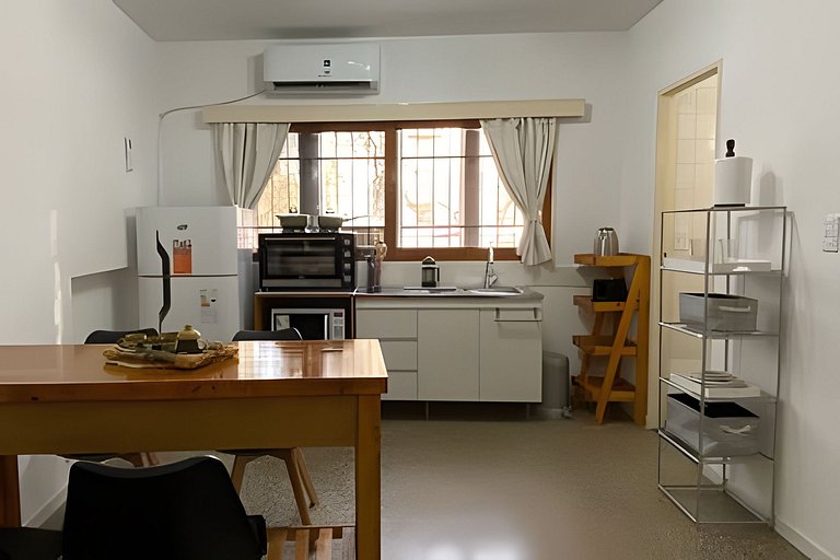 Confort, cerca de Arístides y plaza Independencia