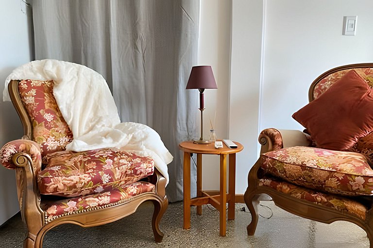 Estudio con luz natural, en el Corazón de Mendoza