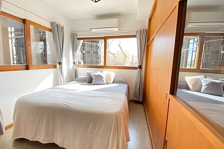 Estudio con luz natural, en el Corazón de Mendoza