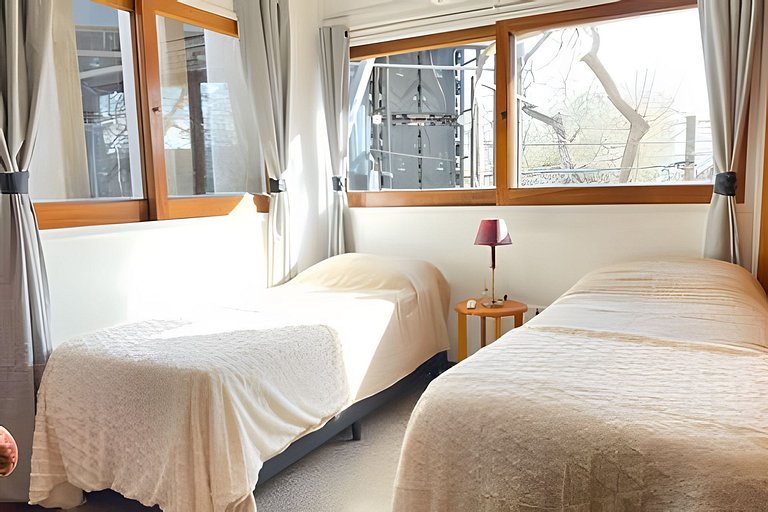 Estudio con luz natural, en el Corazón de Mendoza