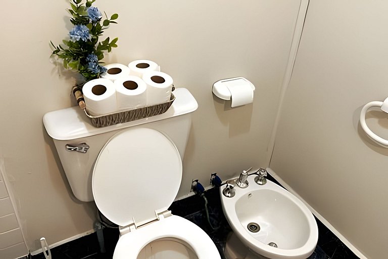 Sencilla y equipada, zona de viñas y bodegas